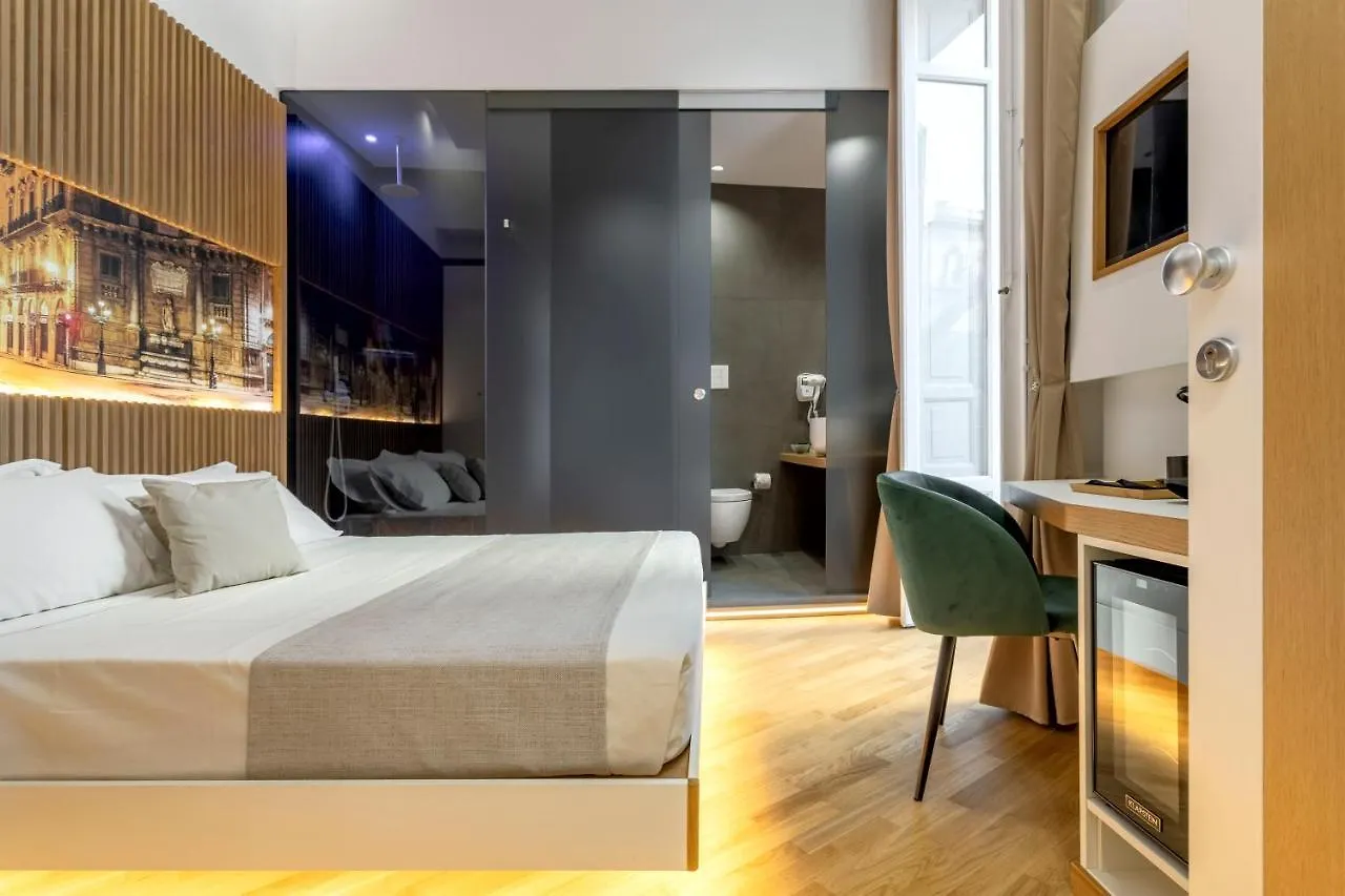 Hotel Hibrido Palermo 0*,  Italien